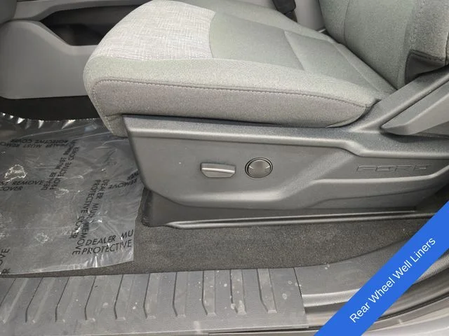 New 2026 Carbonized Gray Metallic Ford F-250® XLT image 43