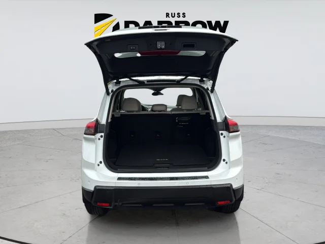Used 2025 White Nissan SV image 35
