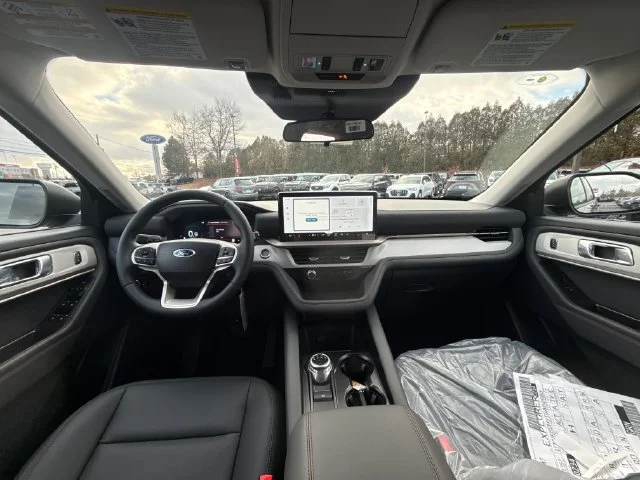 New 2026 Carbonized Gray Metallic Ford Active image 20