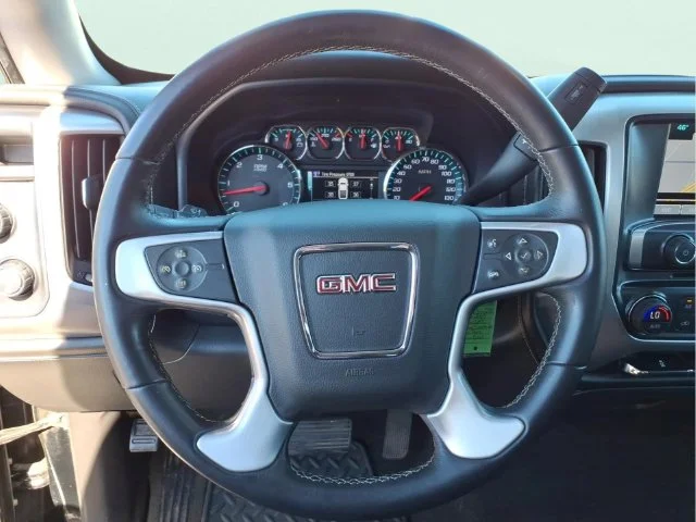 Used 2017 Black GMC SLE image 19