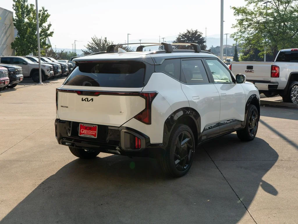 New 2027 Snow White Pearl Kia X-Line SX image 7