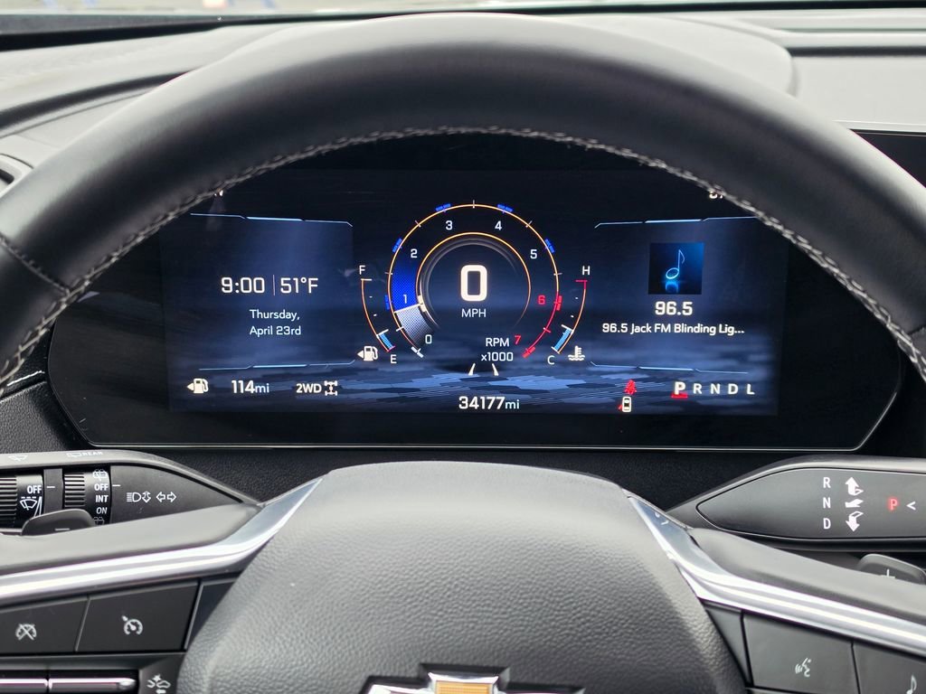 Used 2025 Mosaic Black Metallic Chevrolet LT image 11