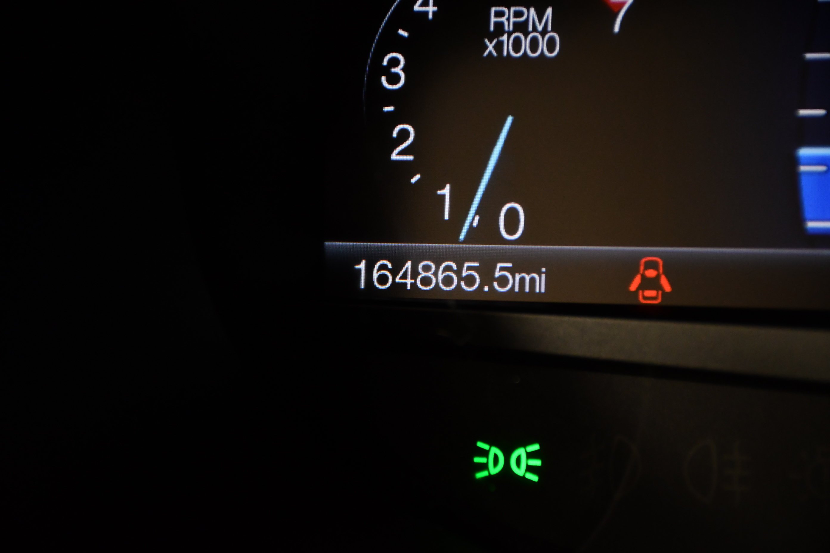 Used 2016 Magnetic Ford Titanium image 17