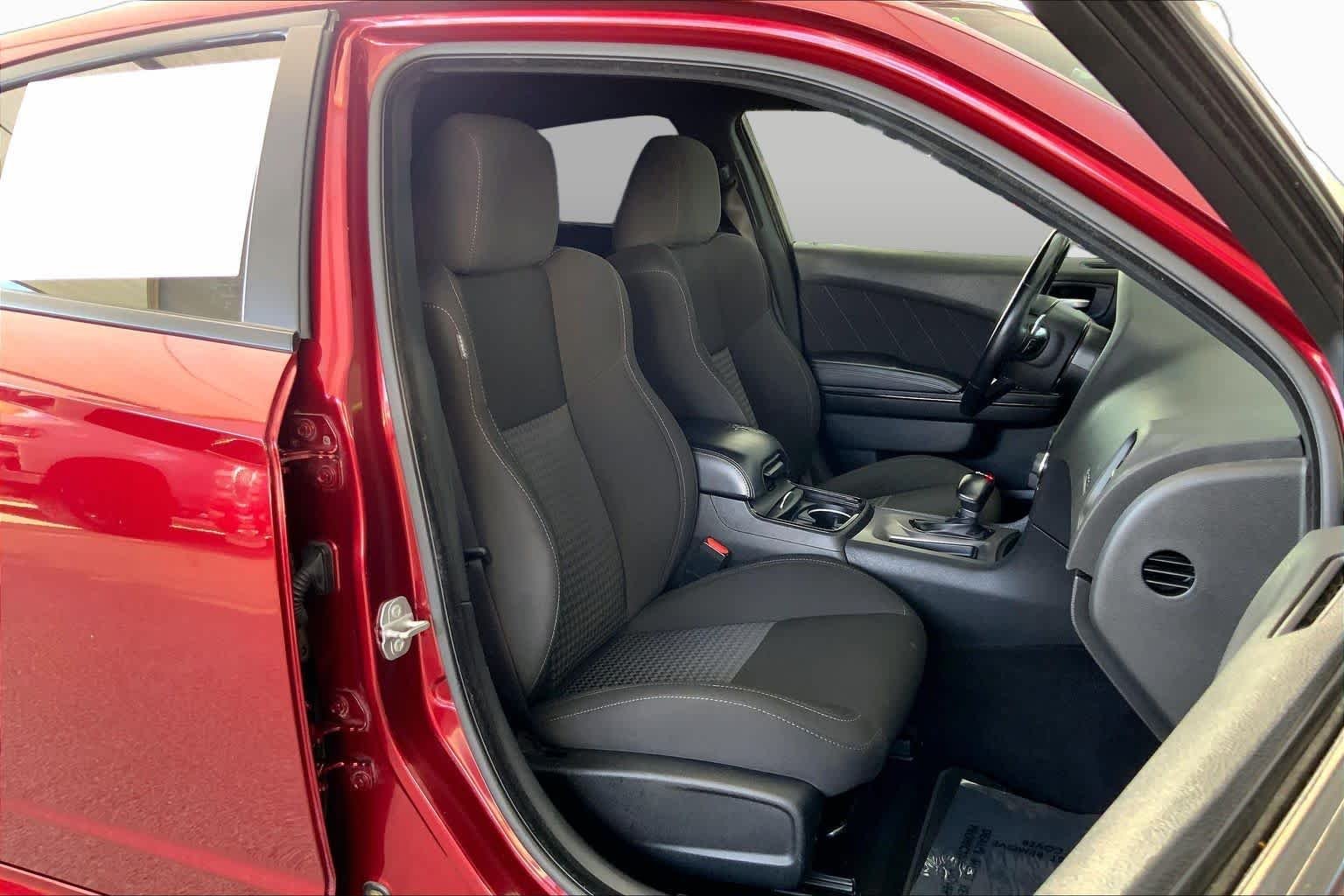 Used 2022 Octane Red Pearlcoat Dodge R/T image 8