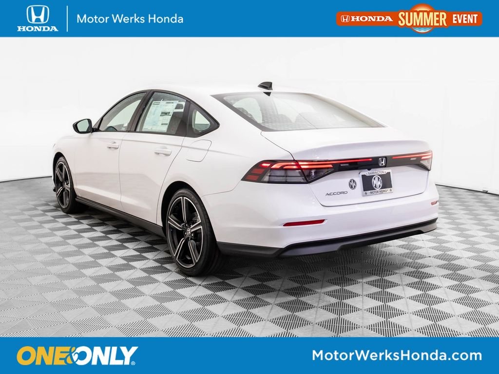 New 2026 Platinum White Pearl Honda SE image 3