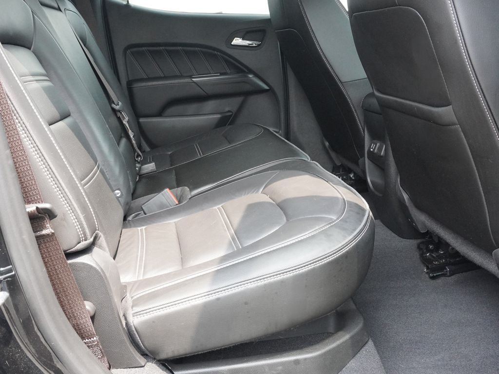 Used 2022 Black GMC Denali image 27