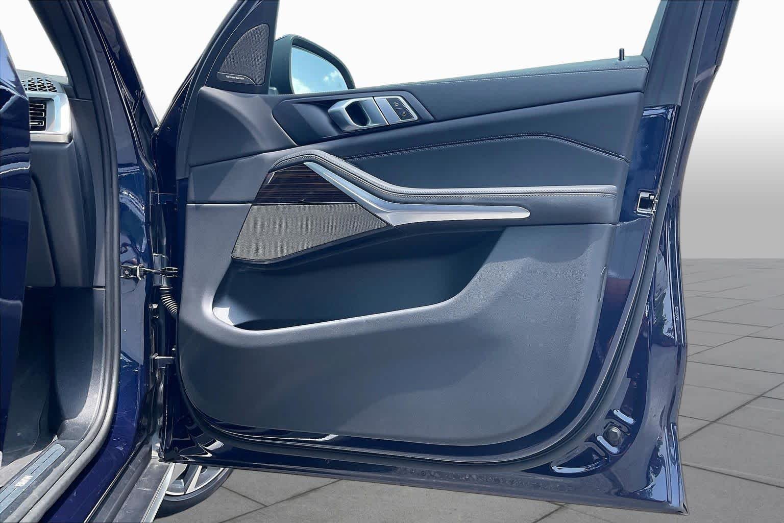 2026 BMW X5 40i - Photo 24