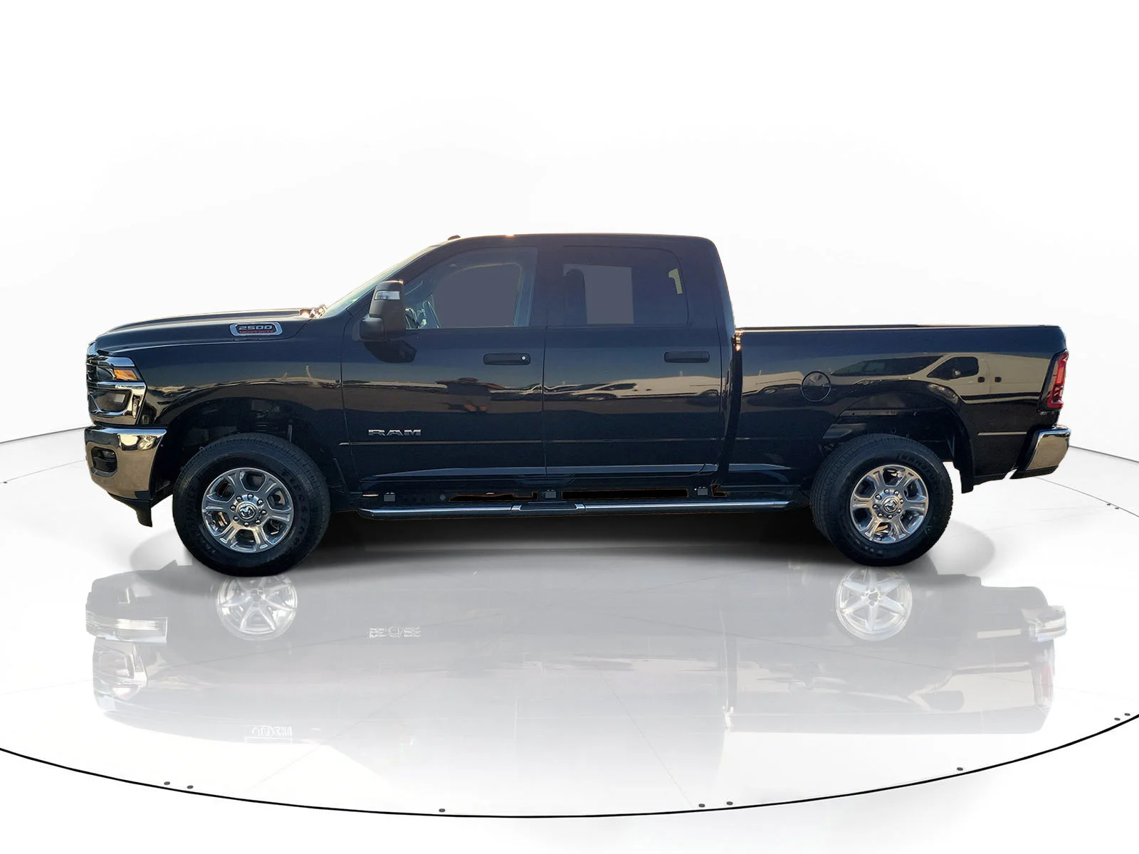 Certified Used 2025 Black Ram Big Horn image 6