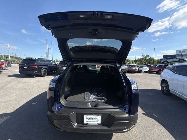 New 2026 Blue Nissan SL image 23