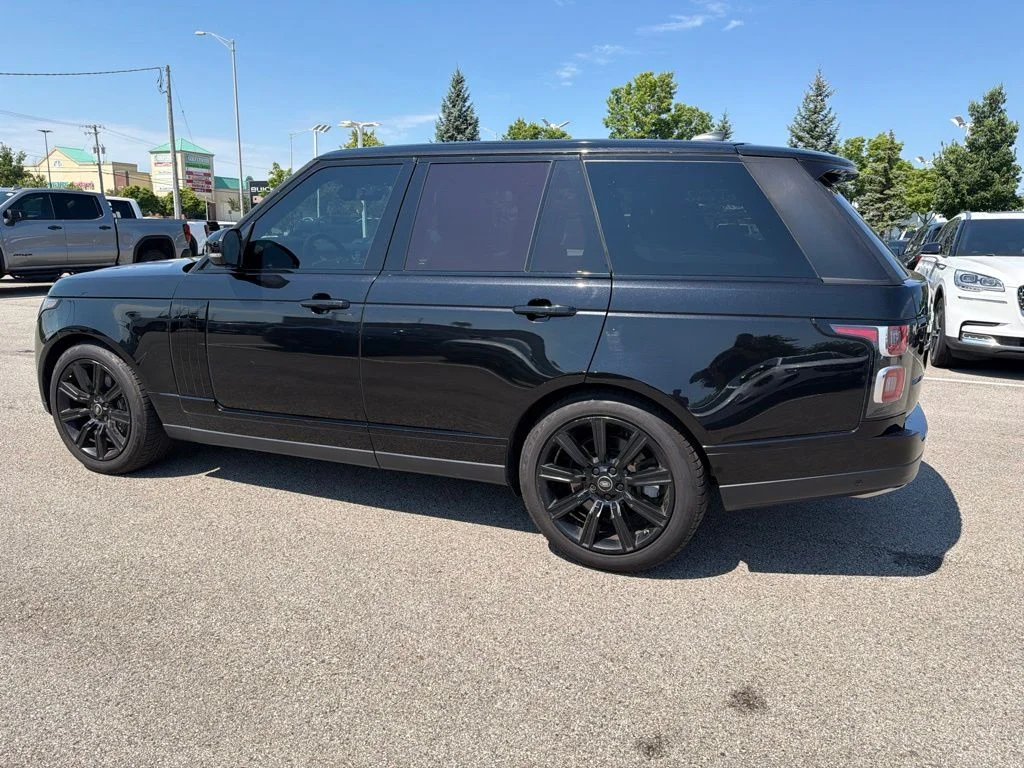 Used 2018  Land Rover 5.0L V8 Supercharged image 5