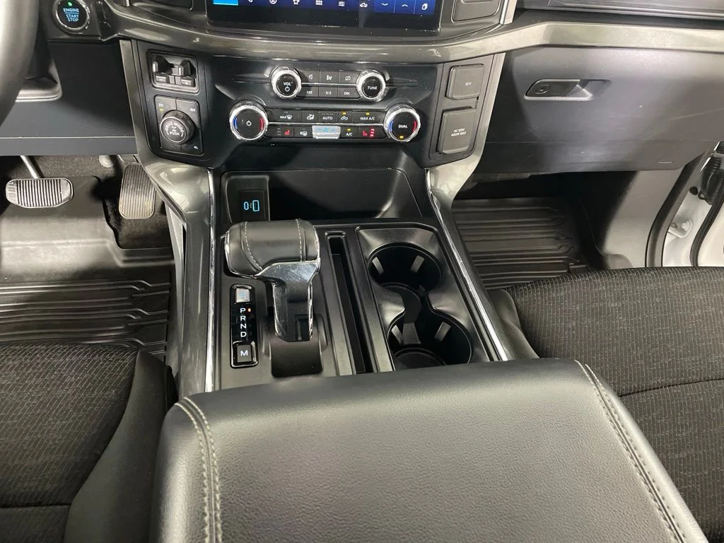 Used 2023 White Ford XLT image 18