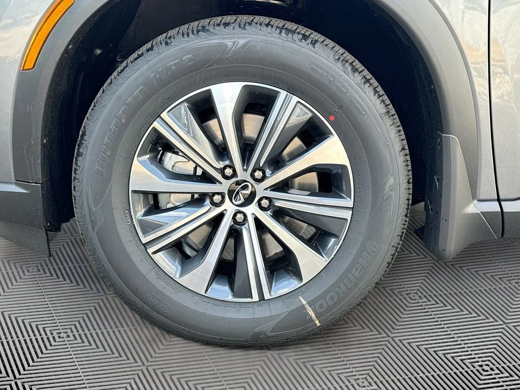 Used 2027 Gray INFINITI PURE image 34
