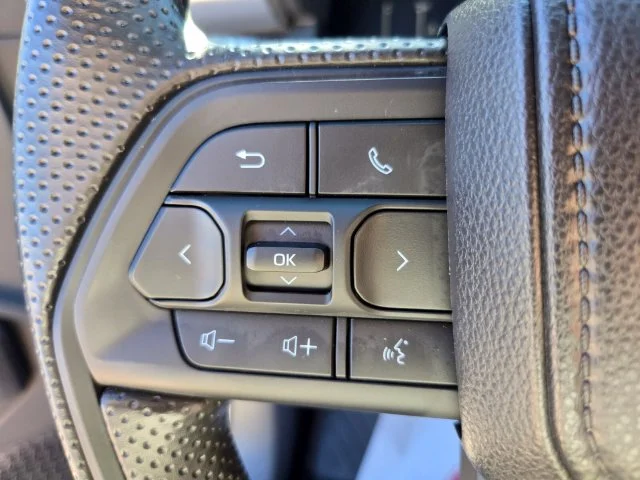 Used 2025 Silver Toyota SR5 image 32