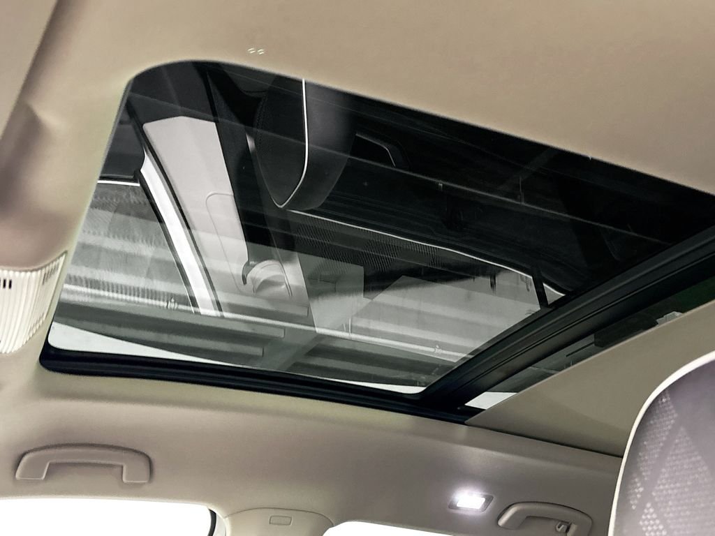 New 2026 Opal White Pearl Volkswagen SEL Premium R-Line image 19