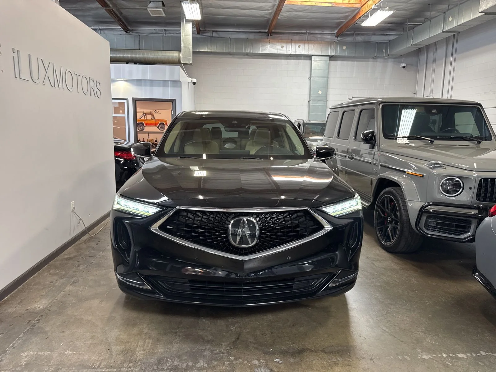 Used 2023 Black Acura Technology image 2