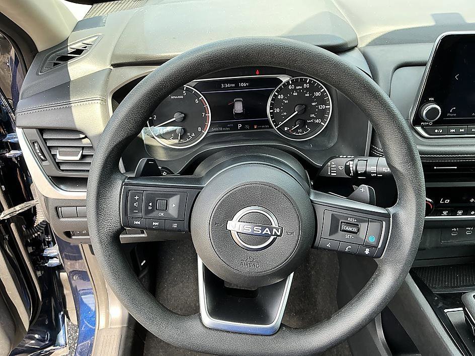 Used 2024 Deep Ocean Blue Pearl Nissan SV image 14