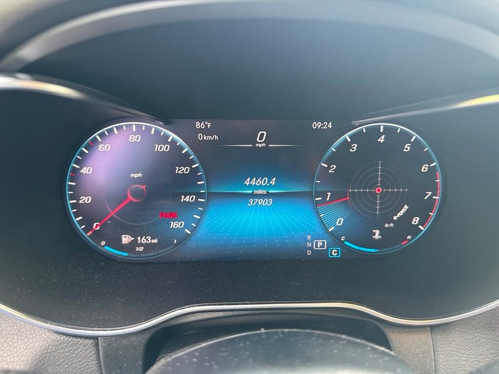 Certified Used 2022 Black Mercedes-Benz GLC 300 image 2