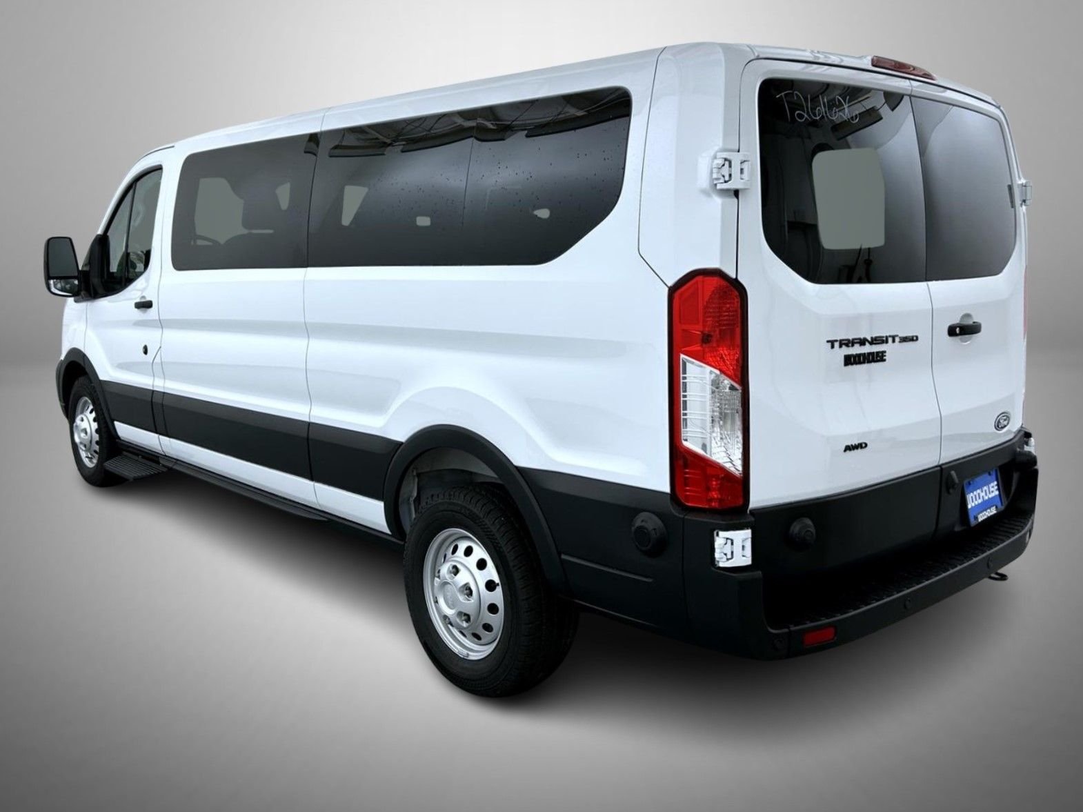 New 2026 Oxford White Ford XL image 7