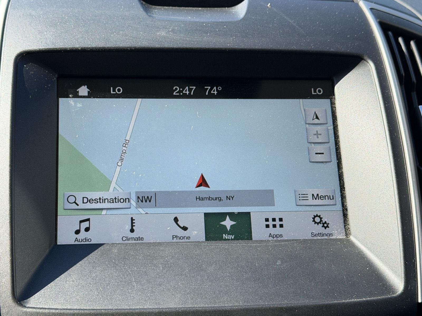 Used 2018 White Gold Ford SEL image 3