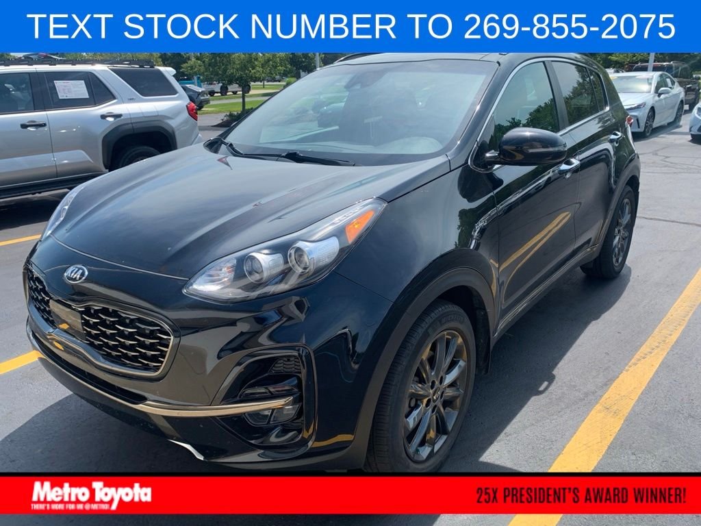 Used 2020 Red Kia S image 1