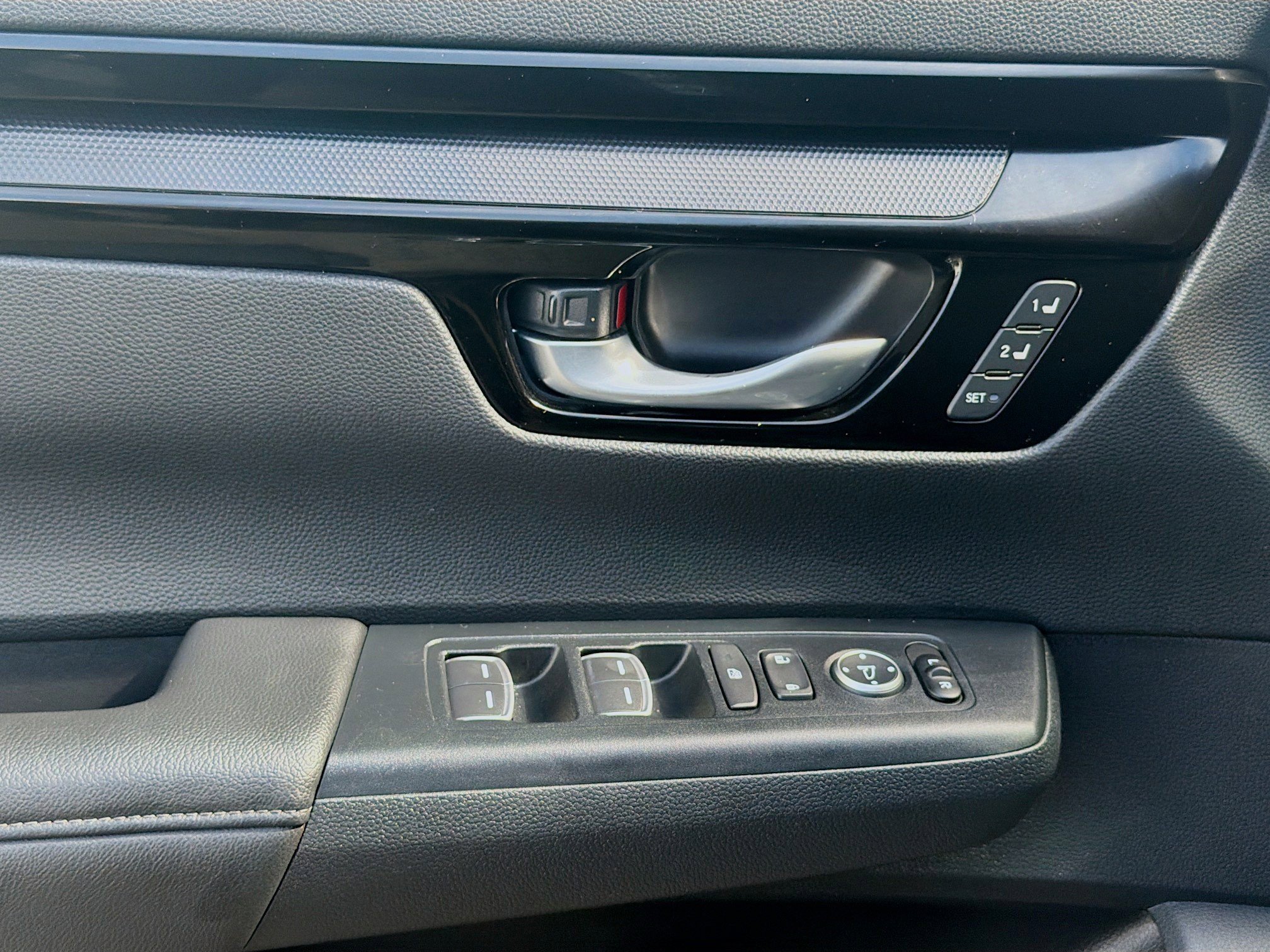 2024 Honda CR-V EX-L - Photo 18