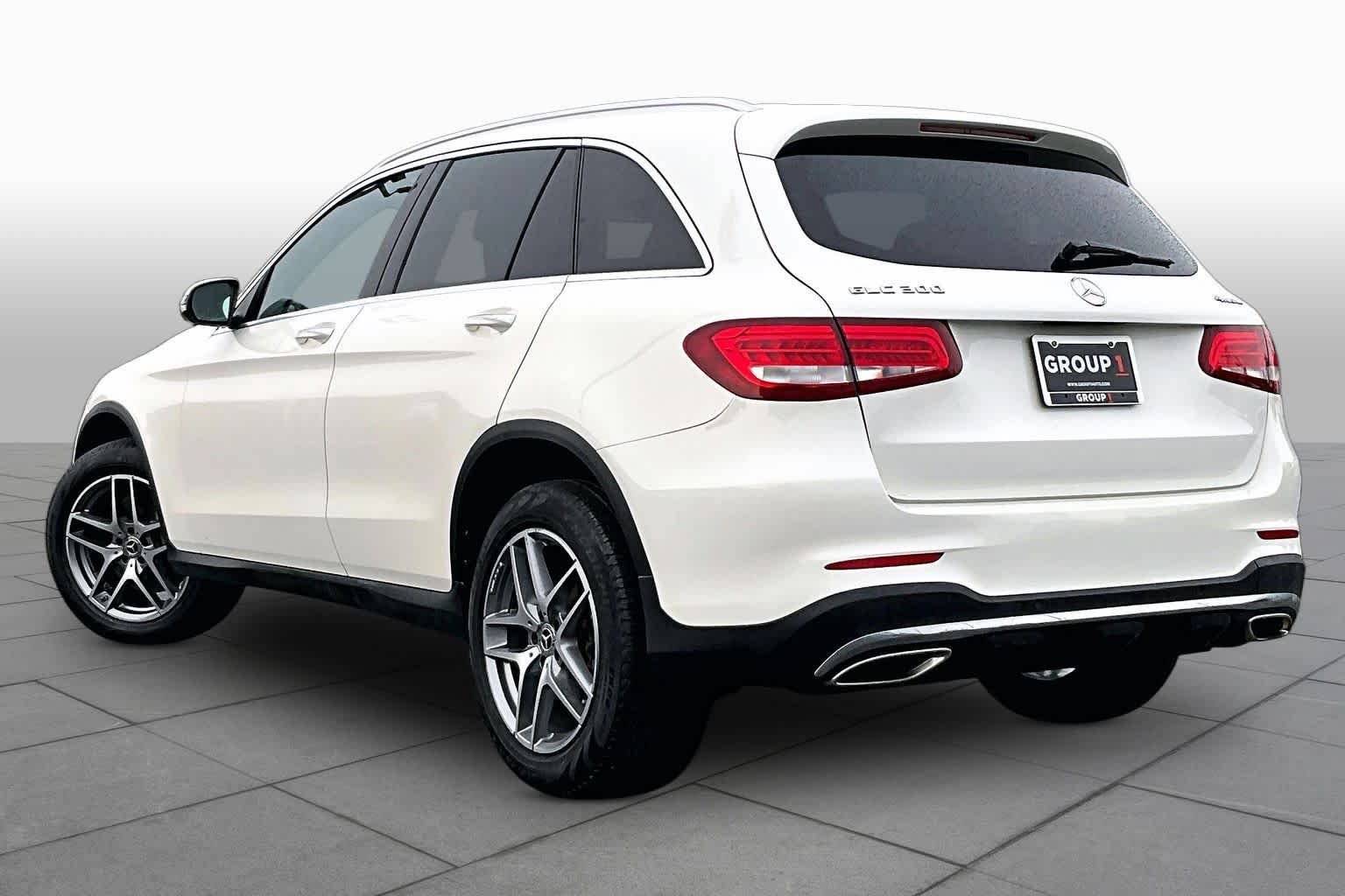 Used 2017 designo Diamond White Metallic Mercedes-Benz GLC 300 image 12
