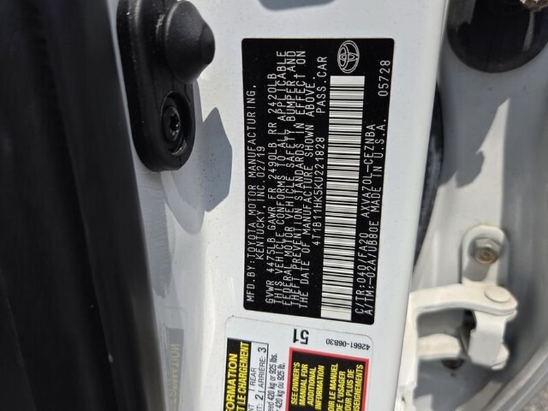 Used 2019 Super White Toyota LE image 17