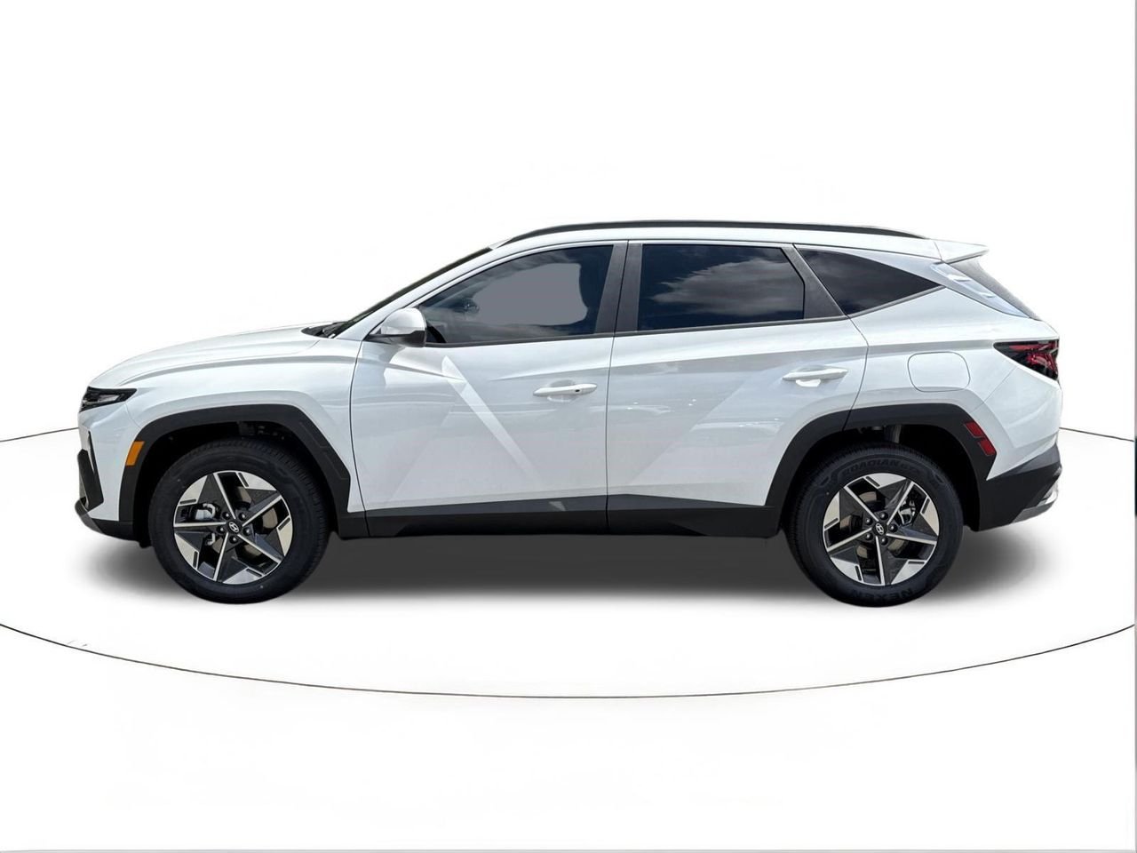 New 2026 Creamy White Pearl Hyundai SEL image 6
