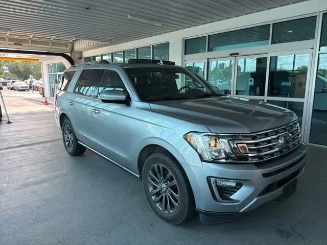 Used 2020 Iconic Silver Metallic Ford Limited image 8