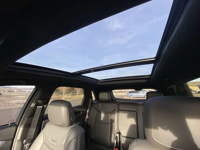 Used 2025 Argent Silver Metallic Cadillac Premium Luxury image 22