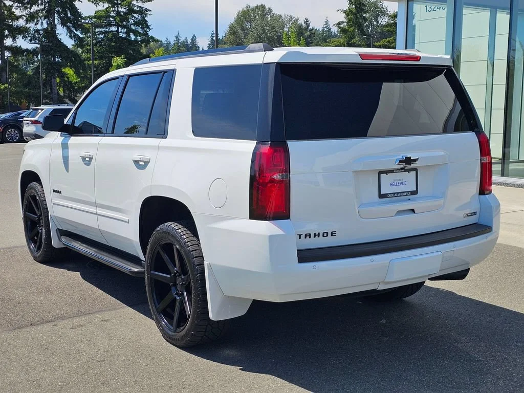 Used 2018 SUMMIT WHITE Chevrolet Premier image 3