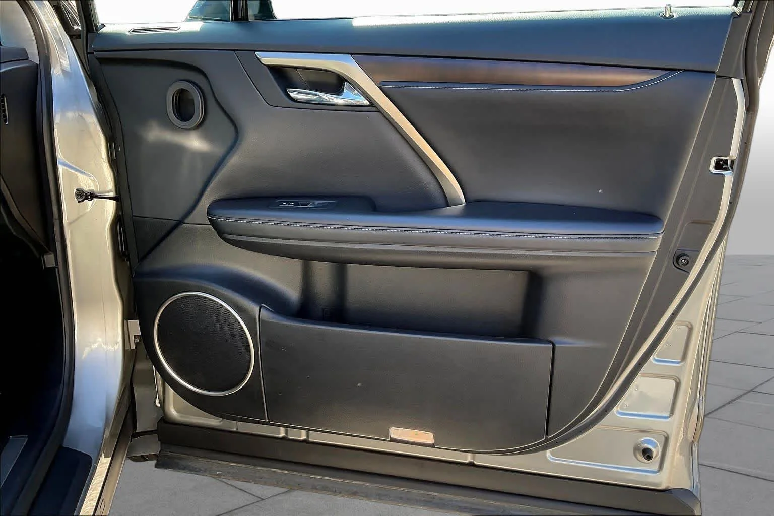 Used 2021 Atomic Silver Lexus  image 23