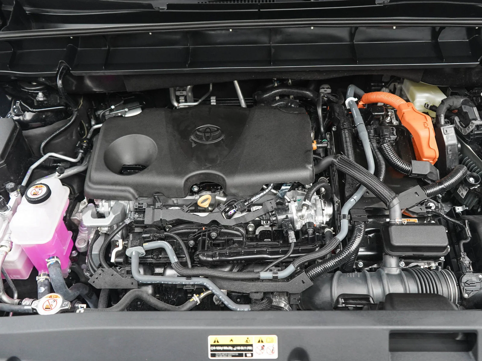 Used 2026  Toyota Hybrid Platinum image 30