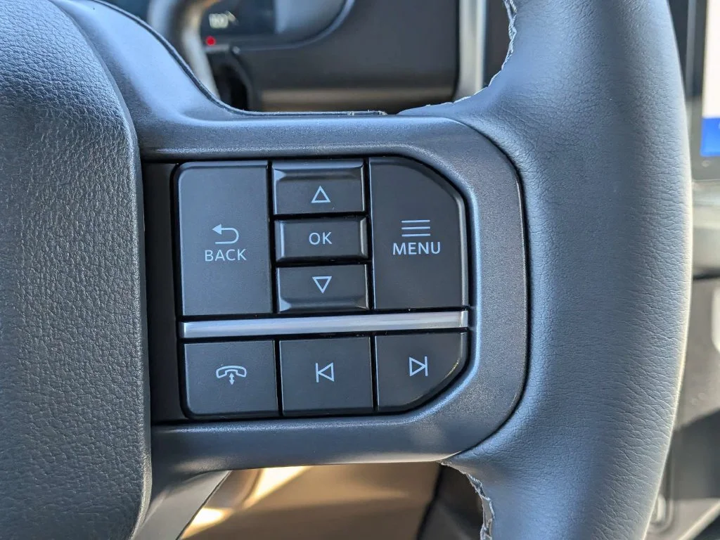 New 2027 Marsh Gray Metallic Ford F-250® Lariat® image 21