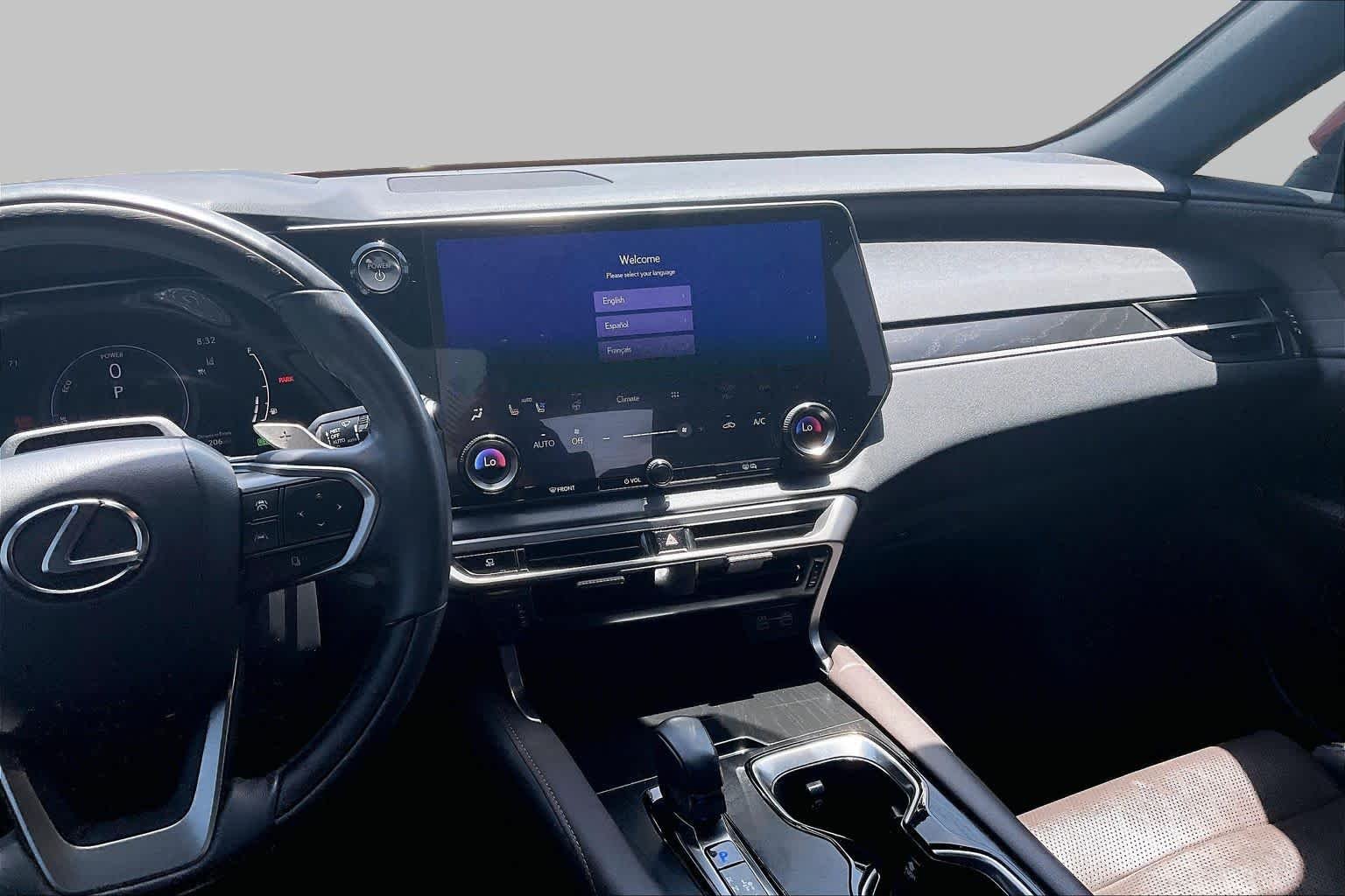 Used 2023 Copper Crest Lexus Luxury image 7