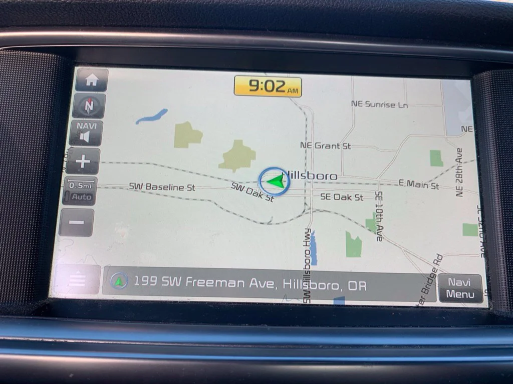Used 2016 Ebony Black Kia SXL image 19