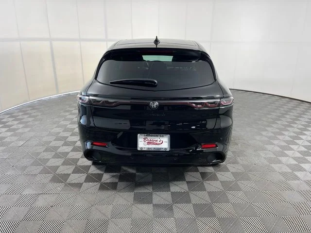2026 Alfa Romeo Tonale Veloce - Photo 6
