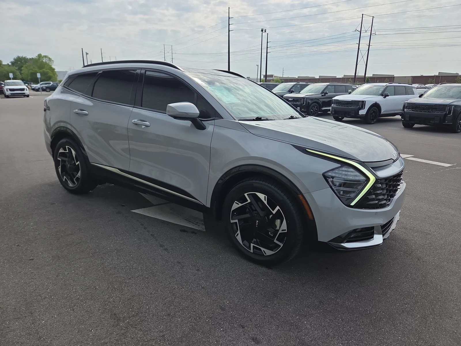 Certified Used 2024 Wolf Gray Kia SX-Prestige image 8