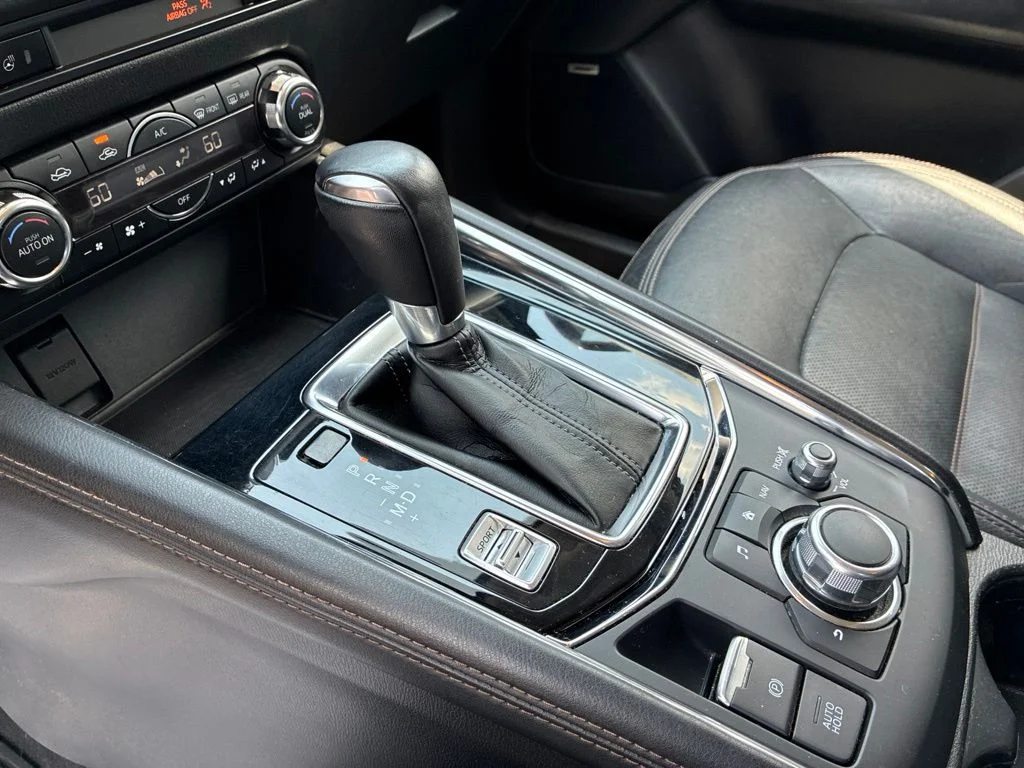 Used 2018 Red Mazda Grand Touring image 15