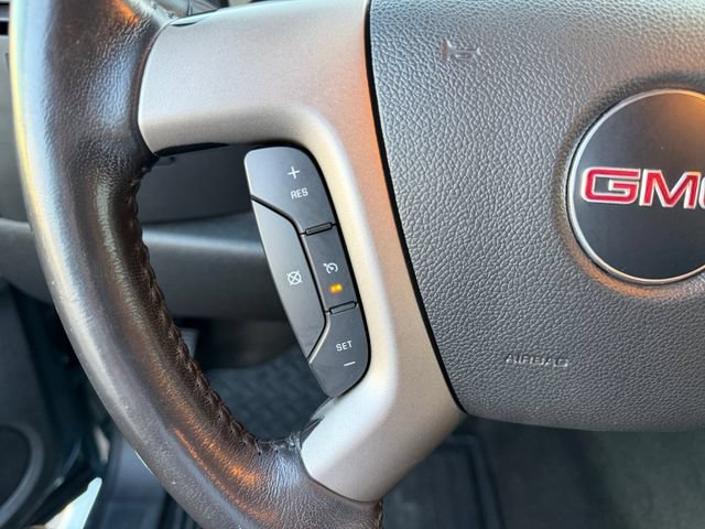 Used 2012 STEALTH GRAY METALLIC GMC SLE image 23