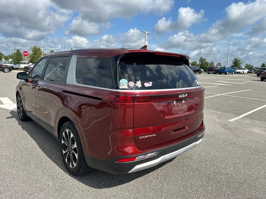 Used 2023 Red Kia EX image 9