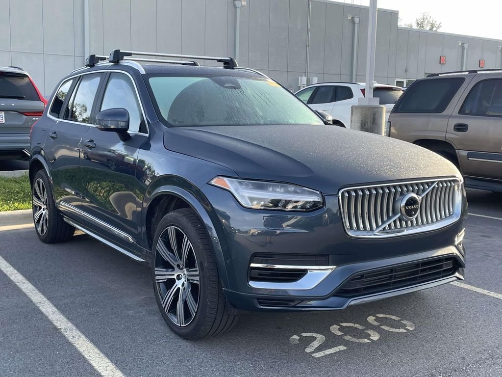 Used 2023 Denim Blue Metallic Volvo Plus Bright Theme image 1