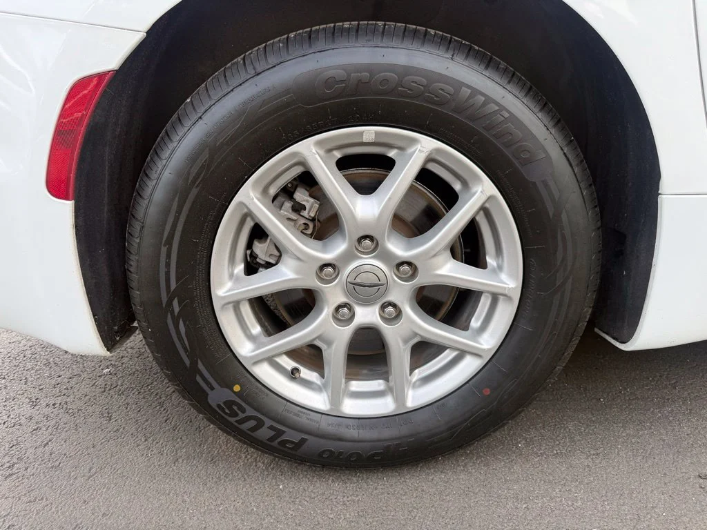 Used 2023 White Chrysler Touring L image 56