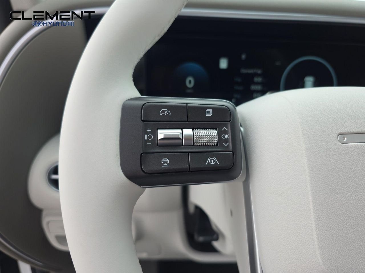New 2026 White Hyundai SEL AWD image 14
