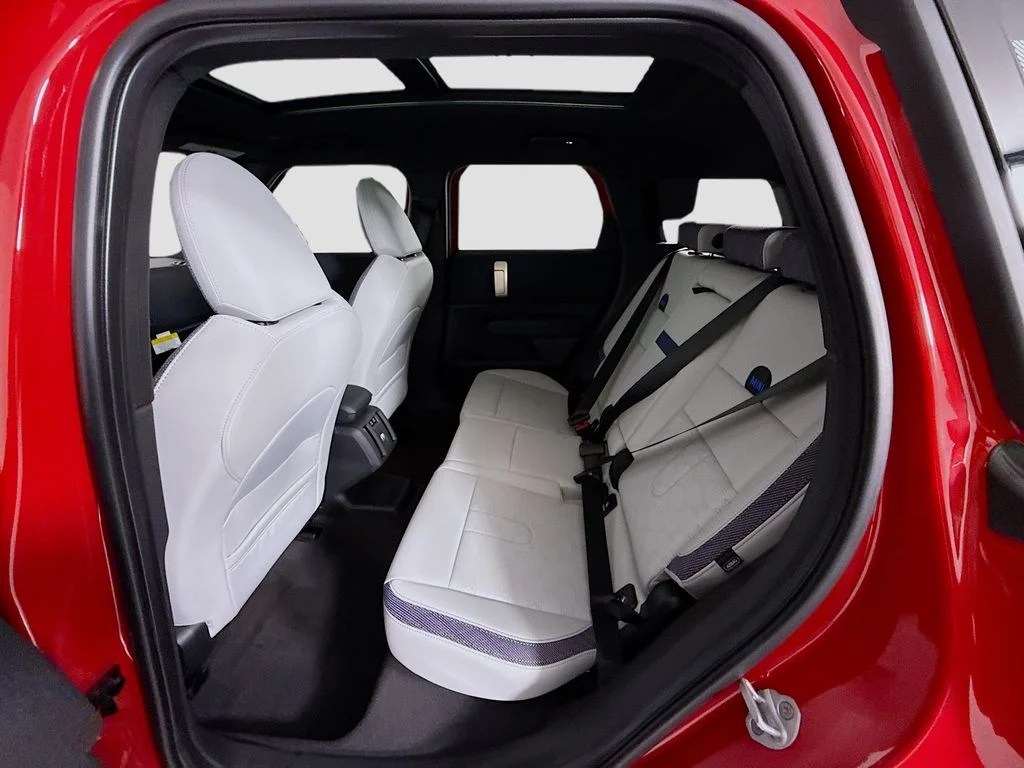 New 2027 Chili Red II MINI Signature Plus image 21