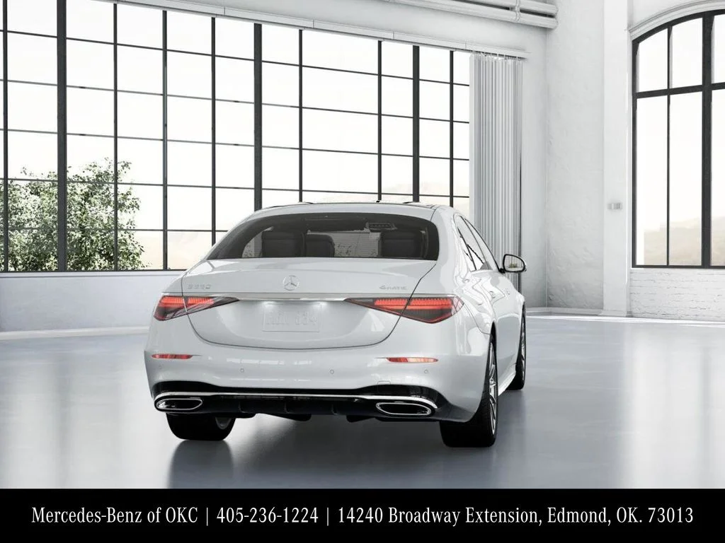 New 2026 White Mercedes-Benz S 580 image 24