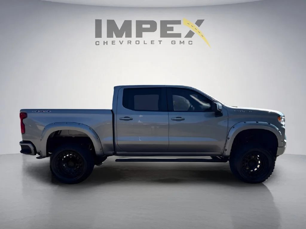 Used 2026 Sterling Gray Metallic Chevrolet RST image 6