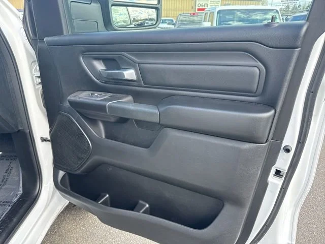 New 2026 Bright White Clear-Coat Exterior Paint RAM Warlock image 8