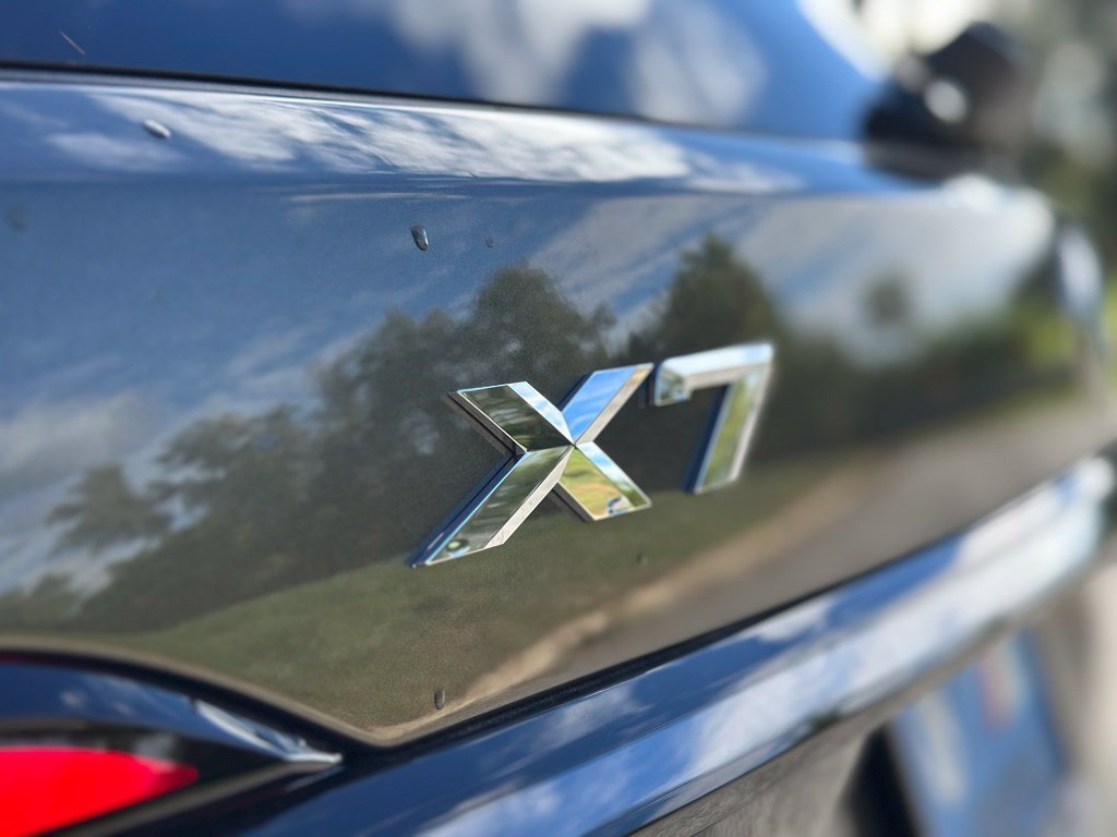 New 2027 Manhattan Green Metallic BMW xDrive40i image 14
