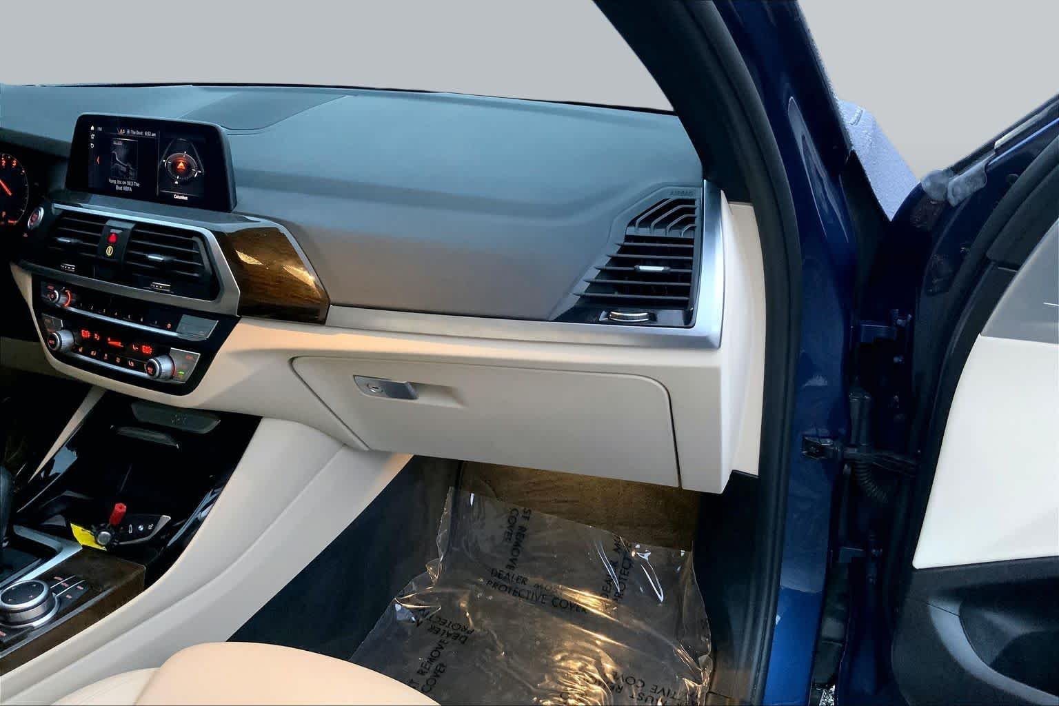 Used 2020 Phytonic Blue Metallic BMW sDrive30i image 18